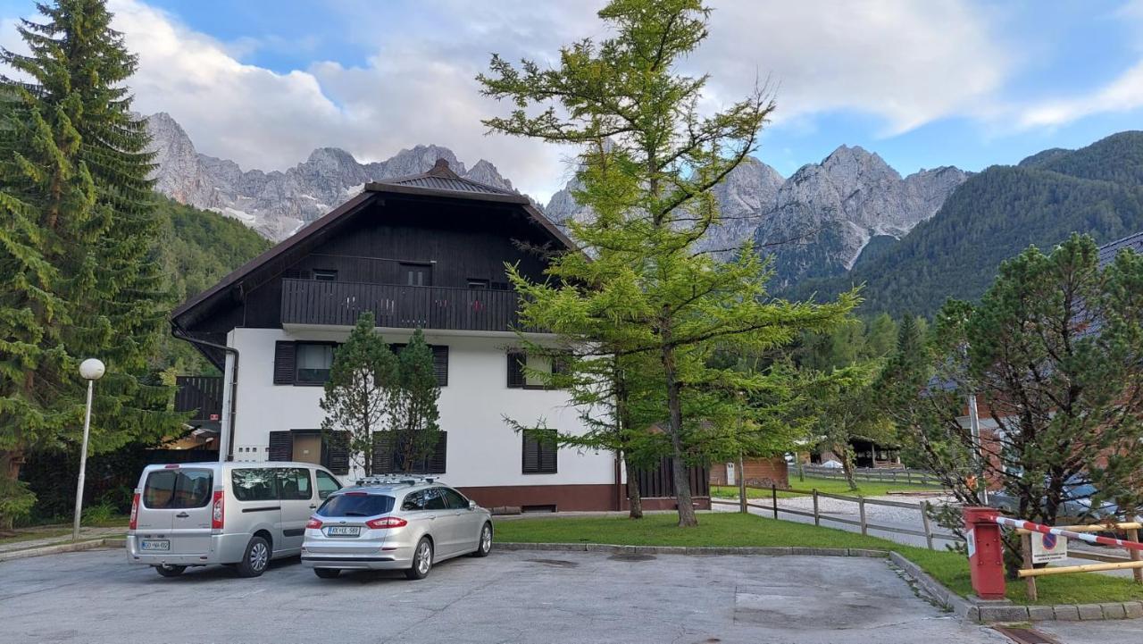 Apartma Marjetica Gozd Martuljek Εξωτερικό φωτογραφία